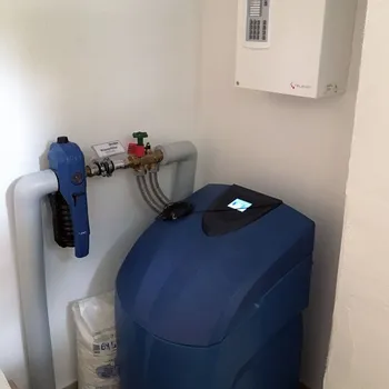 Wasseraufbereitungsanlage im Keller